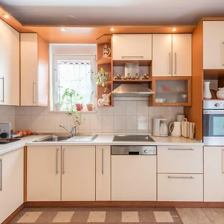 Apartment Katarina