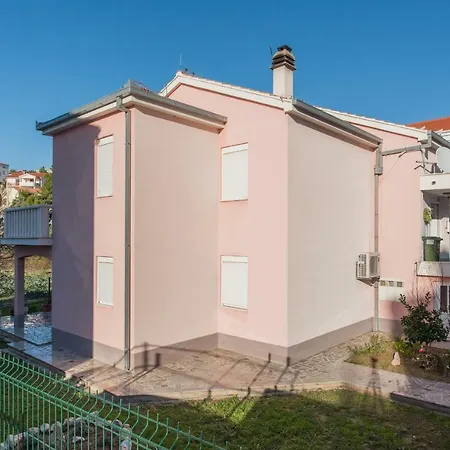 Katarina Apartment